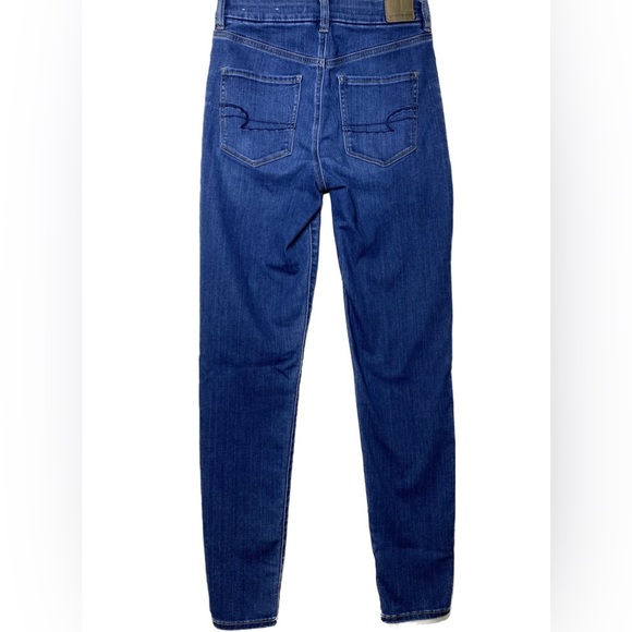 American Eagle outfitters- Curvy High-Rise Jegging - Picture 3 of 9